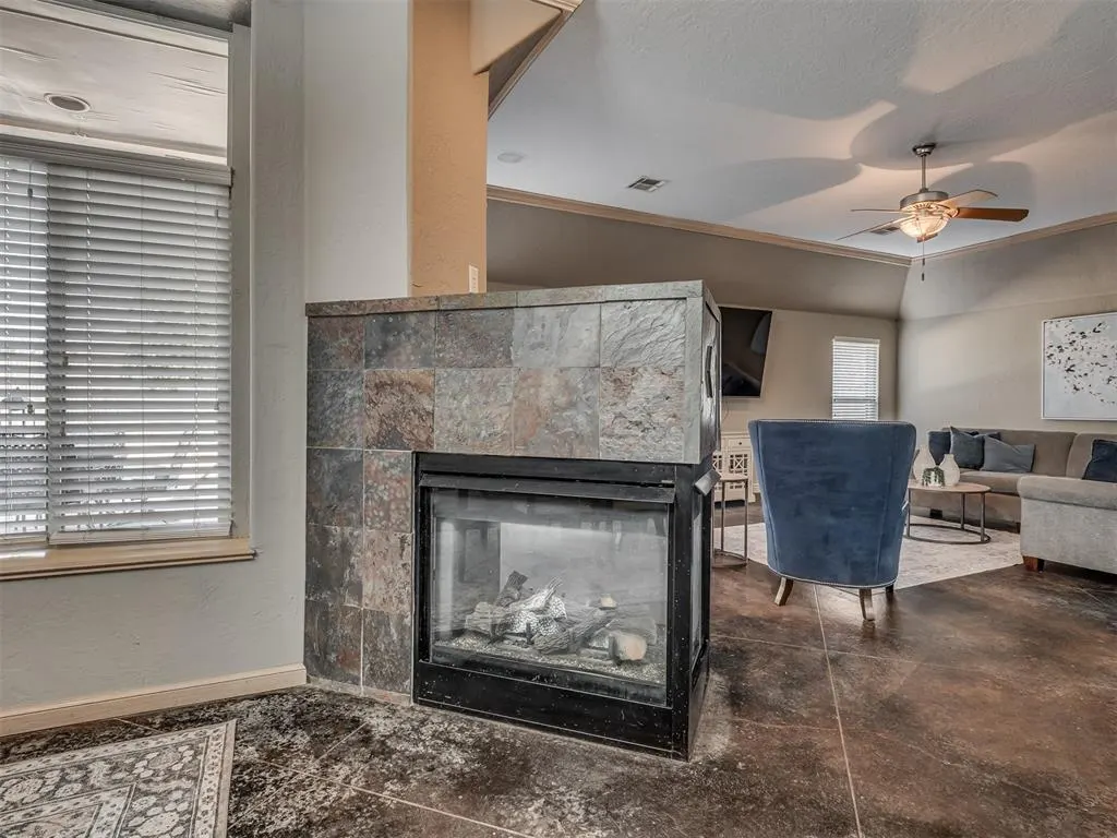 Photo 18 — 4921 NW 161st Street, Edmond, OK 73013