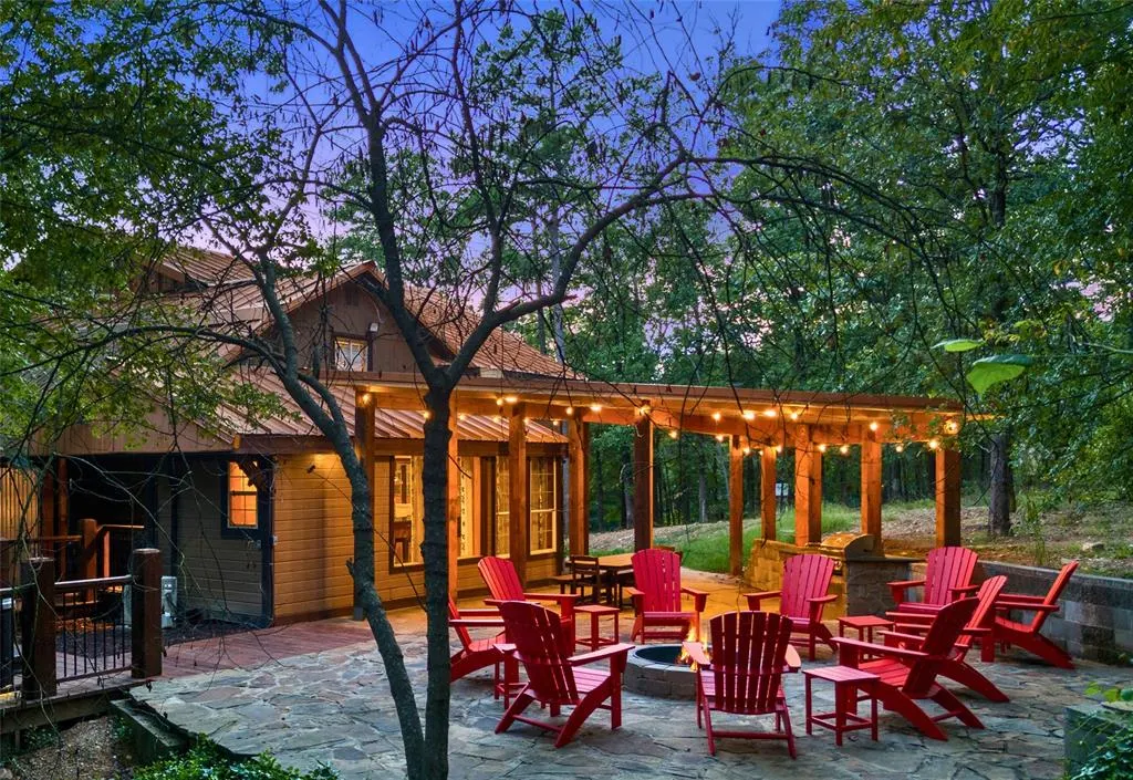 Front exterior — 30 Split Shot Circle, Broken Bow, OK 74728