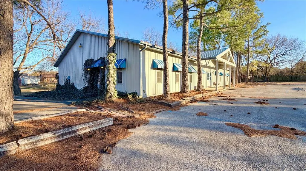 Photo 39 — 3803 N Bryan Avenue, Shawnee, OK 74804