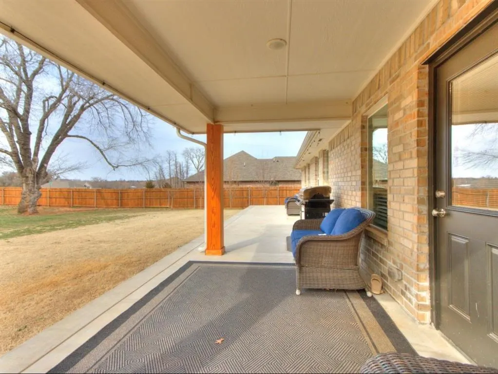 Photo 4 — 9571 Pastoral Drive, Guthrie, OK 73044