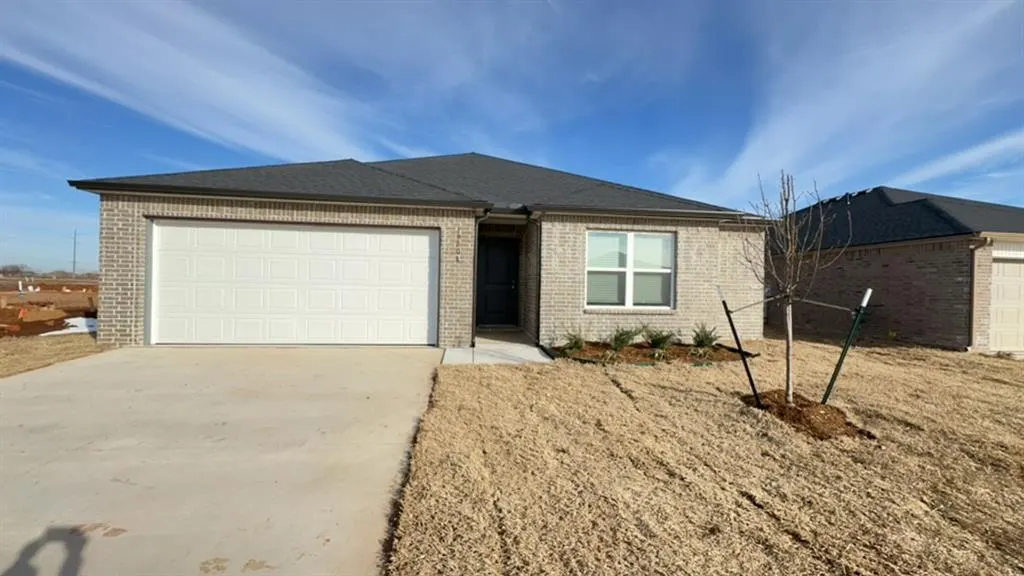 Photo 2 — 16208 Harvester Drive, Piedmont, OK 73078
