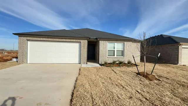 Photo 2 — 16208 Harvester Drive, Piedmont, OK 73078