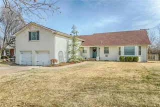 Sold home at 3100 NW 61st Street