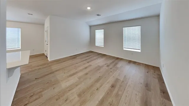 Photo 4 — 16204 Harvester Drive, Piedmont, OK 73078