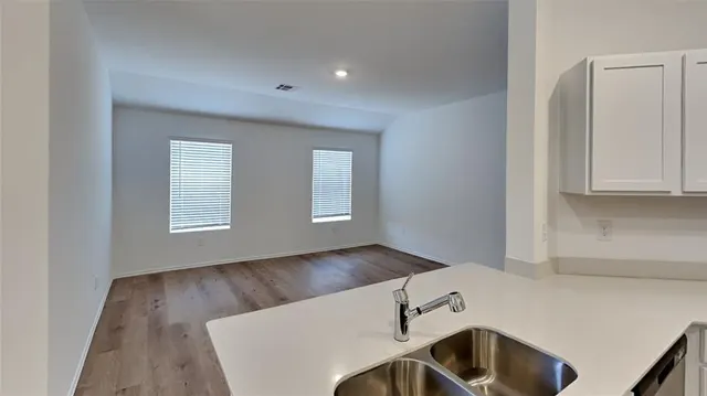 Photo 6 — 16204 Harvester Drive, Piedmont, OK 73078