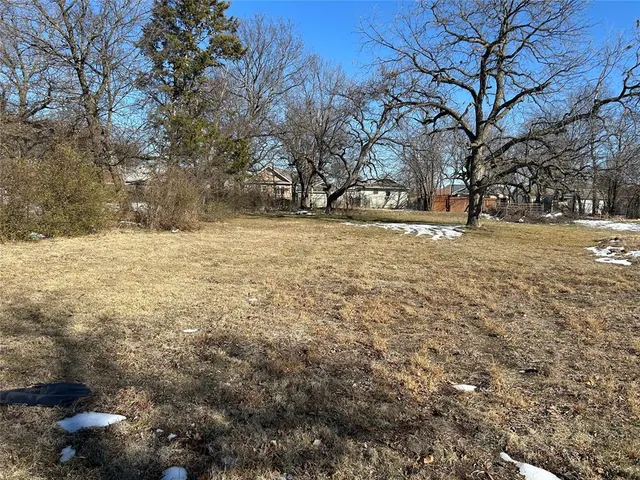 Front exterior — 1115 N Tucker Avenue, Shawnee, OK 74801