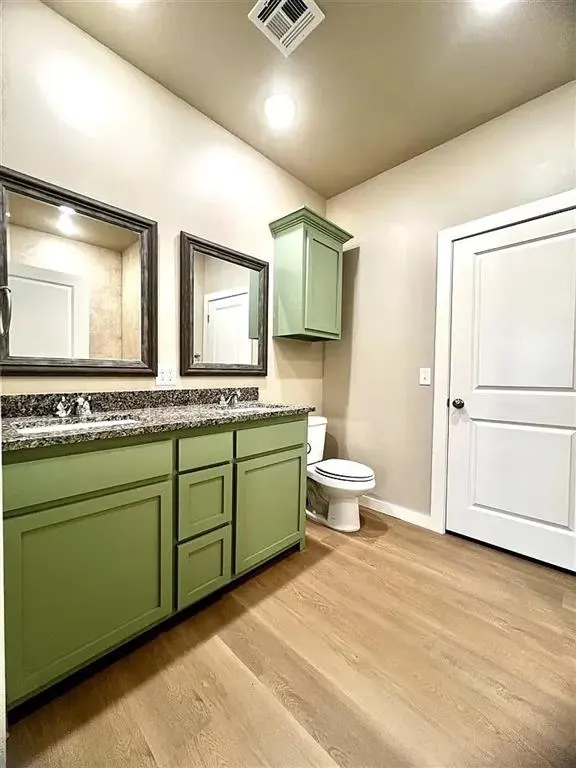Photo 9 — 208 E Oklahoma, Blackwell, OK 74631