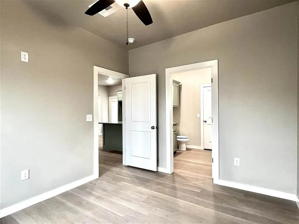 Photo 17 — 208 E Oklahoma, Blackwell, OK 74631