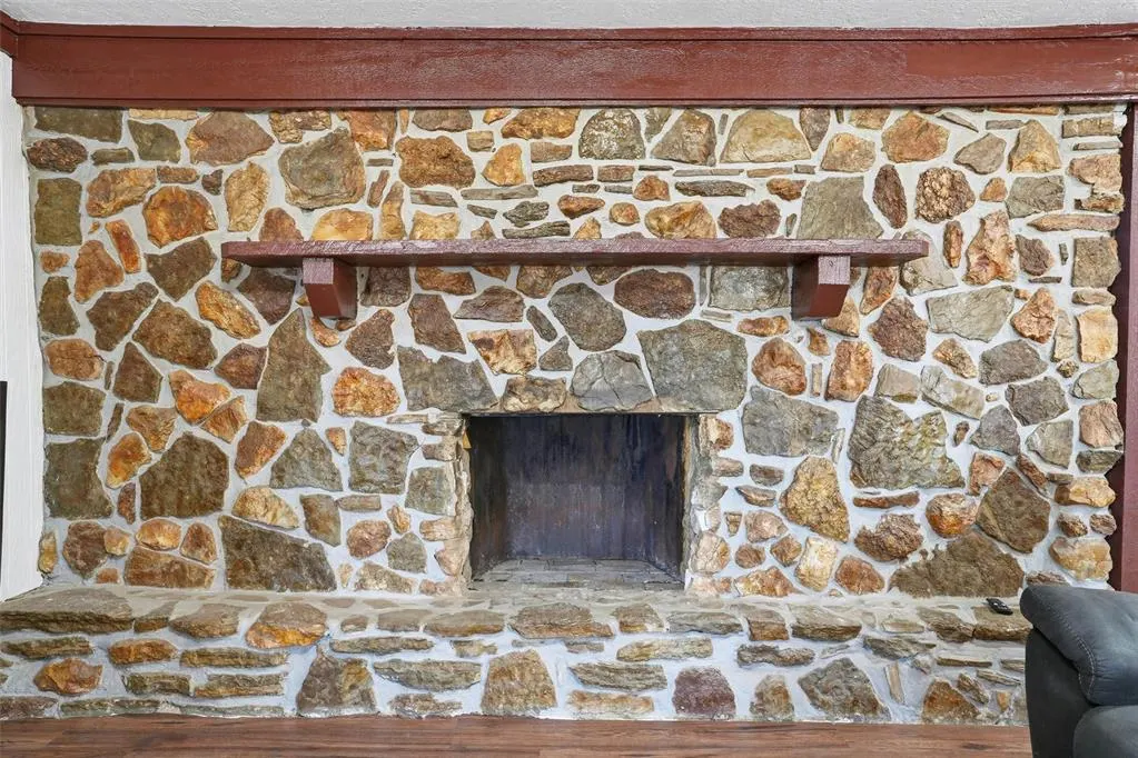 Photo 8 — 16127 S County Road 211, Headrick, OK 73549