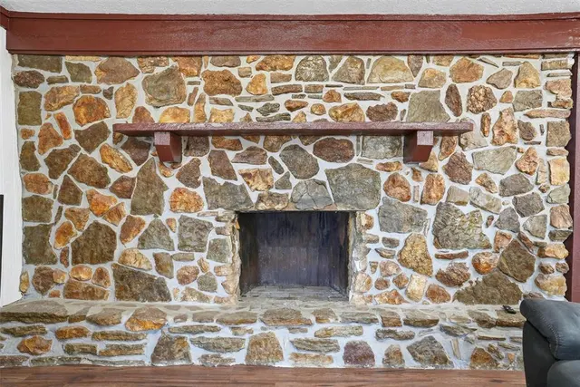 Photo 8 — 16127 S County Road 211, Headrick, OK 73549
