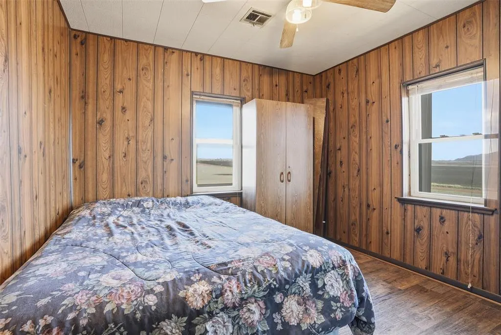 Photo 20 — 16127 S County Road 211, Headrick, OK 73549