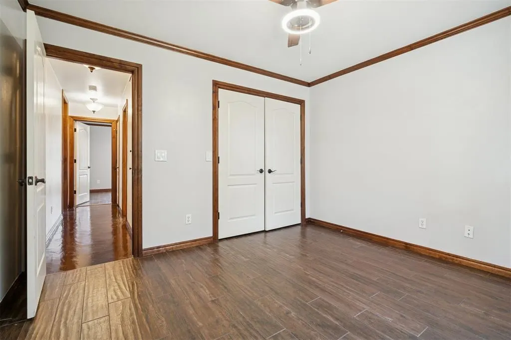 Photo 25 — 960964 S Hoot Owl Lane, Wellston, OK 74881