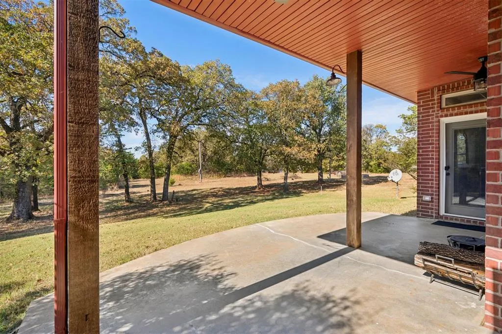 Photo 33 — 960964 S Hoot Owl Lane, Wellston, OK 74881