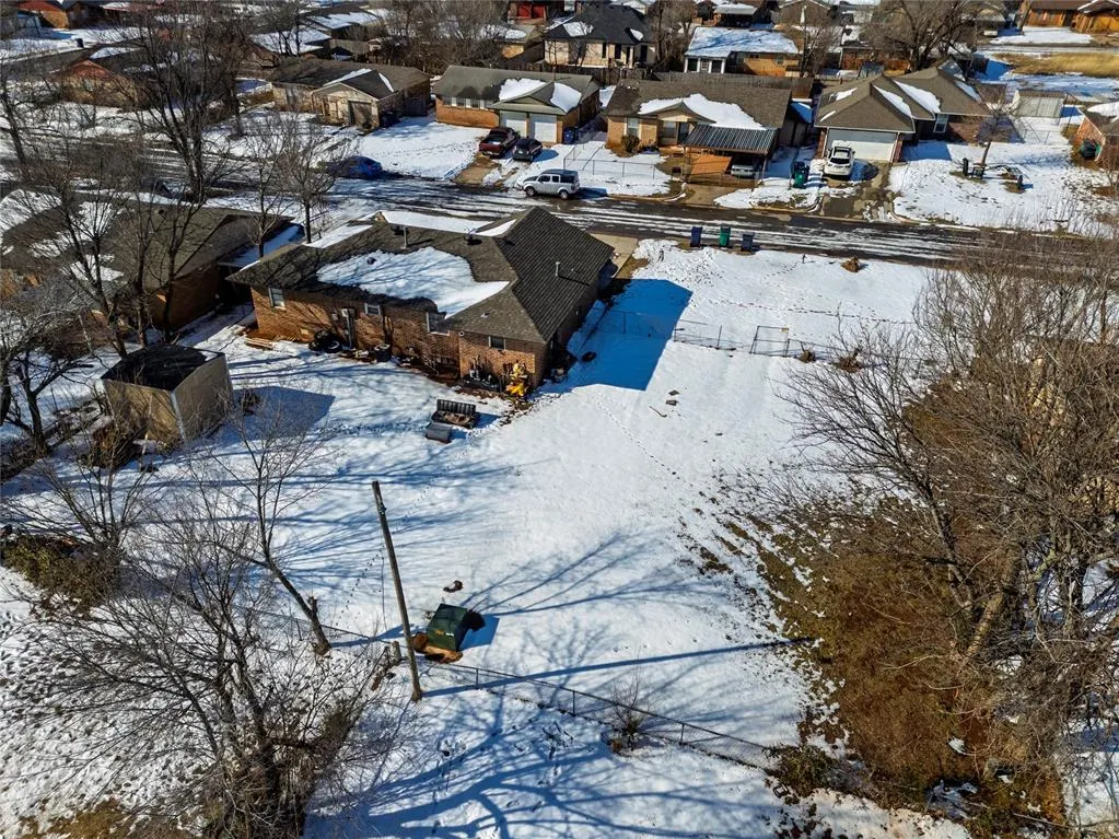 Photo 4 — 5100 S Karen Drive, Oklahoma City, OK 73135