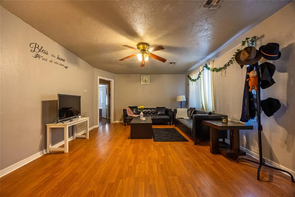 Photo 7 — 5100 S Karen Drive, Oklahoma City, OK 73135