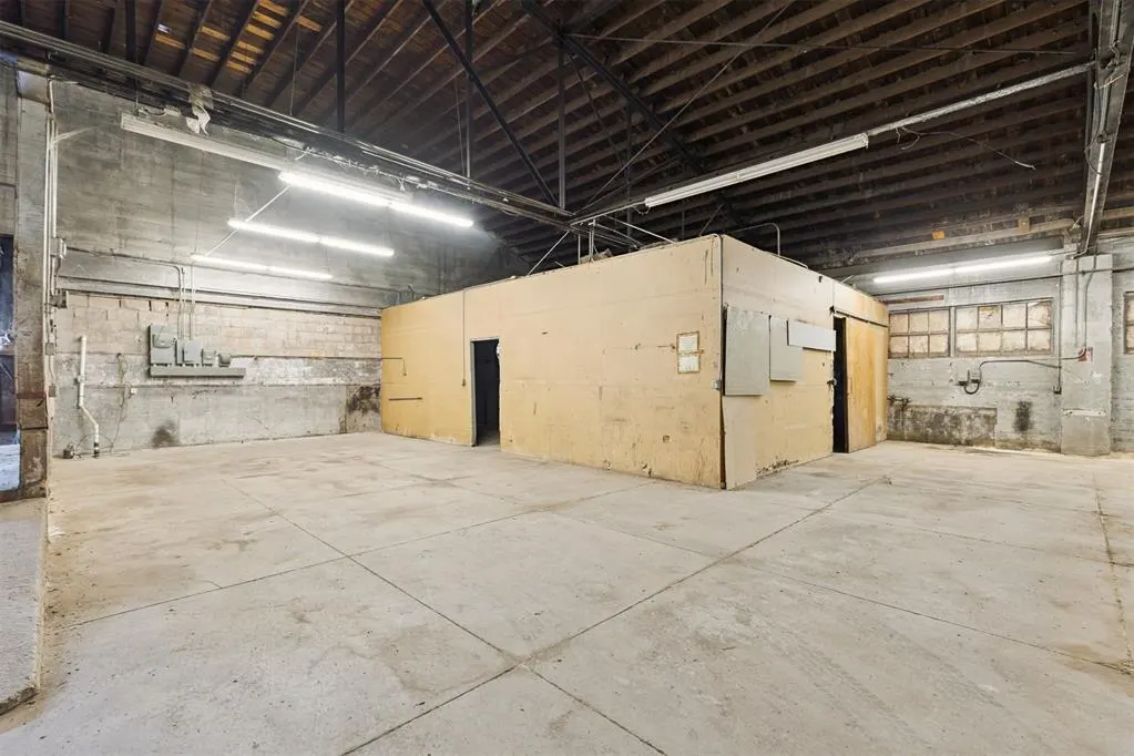 Photo 22 — 423 N 7th Street, Perry, OK 73077