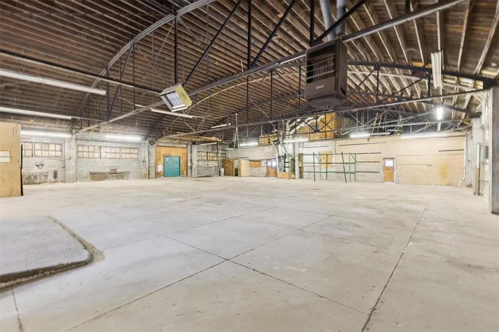 Photo 25 — 423 N 7th Street, Perry, OK 73077