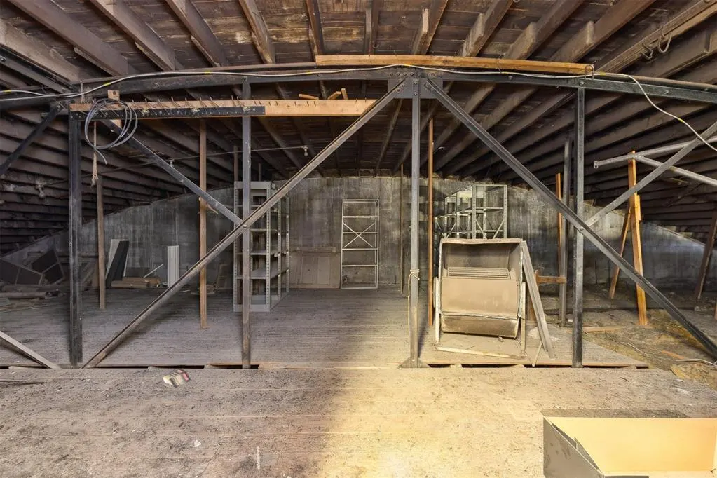 Photo 28 — 423 N 7th Street, Perry, OK 73077