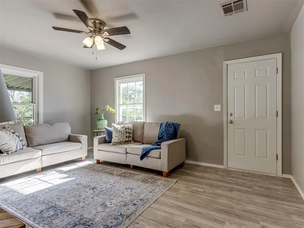 Photo 5 — 511 N Key Boulevard, Midwest City, OK 73110