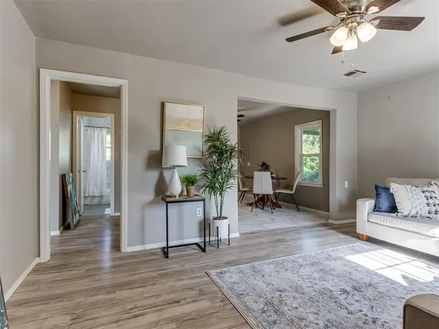 Photo 7 — 511 N Key Boulevard, Midwest City, OK 73110