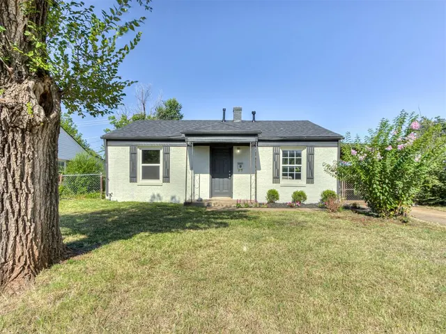 Photo 2 — 511 N Key Boulevard, Midwest City, OK 73110