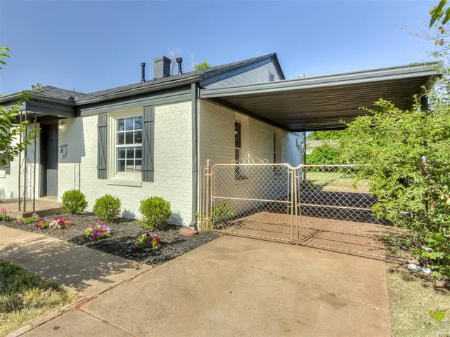 Photo 4 — 511 N Key Boulevard, Midwest City, OK 73110