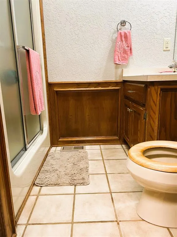 Photo 22 — 901 W Park Lane, Kingfisher, OK 73750