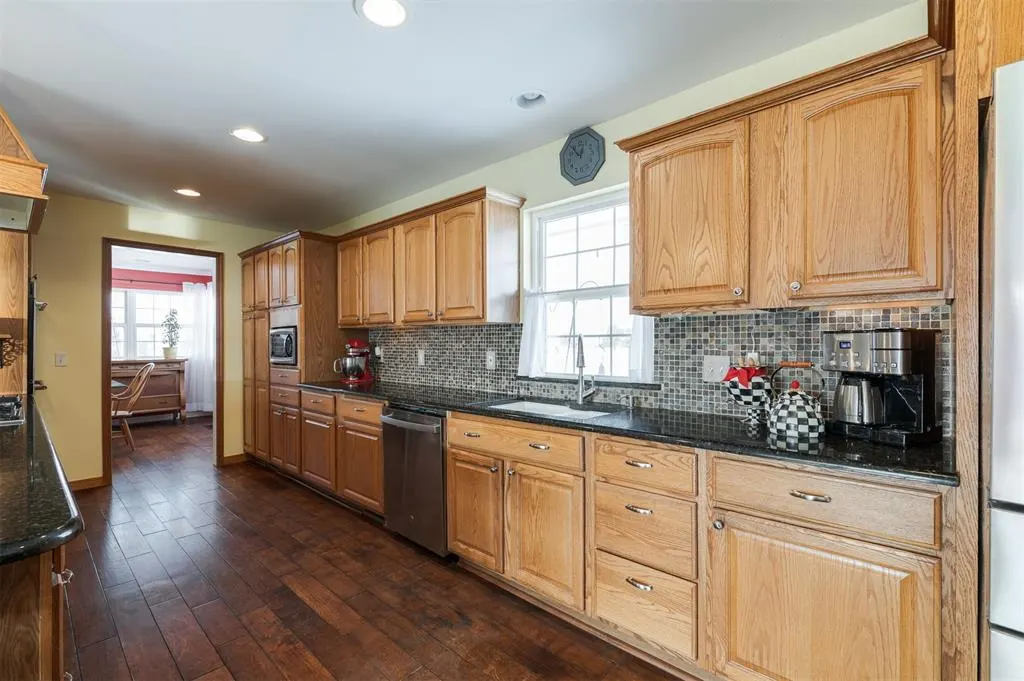 Photo 21 — 3247 Elmwood Avenue, Oklahoma City, OK 73116