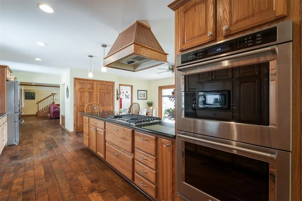 Photo 22 — 3247 Elmwood Avenue, Oklahoma City, OK 73116