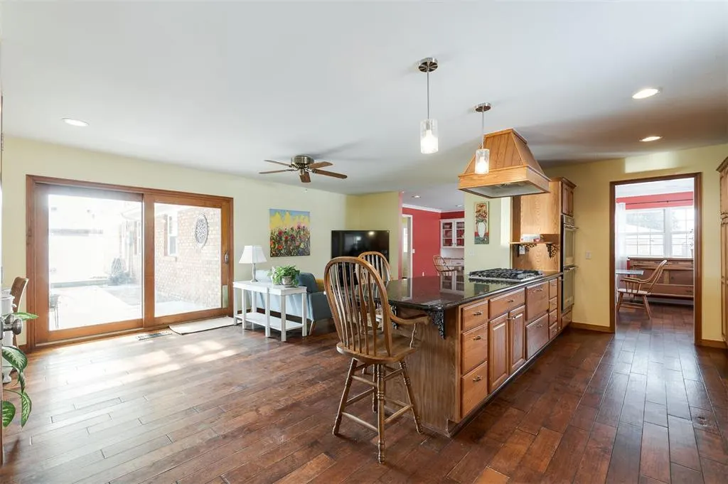 Photo 23 — 3247 Elmwood Avenue, Oklahoma City, OK 73116