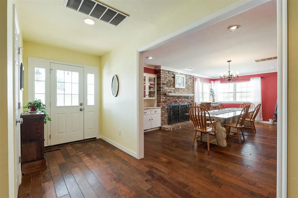 Photo 26 — 3247 Elmwood Avenue, Oklahoma City, OK 73116