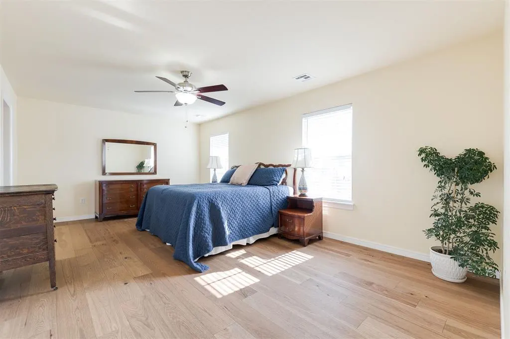Photo 40 — 3247 Elmwood Avenue, Oklahoma City, OK 73116
