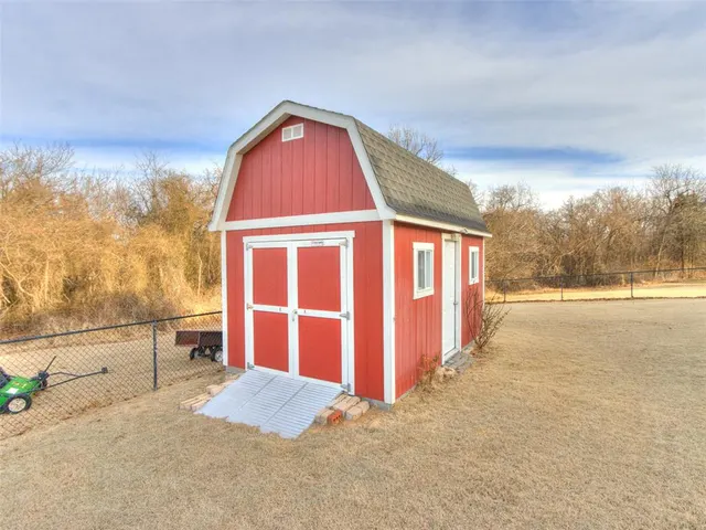 Photo 8 — 450 Hickory Hill Drive, Choctaw, OK 73020