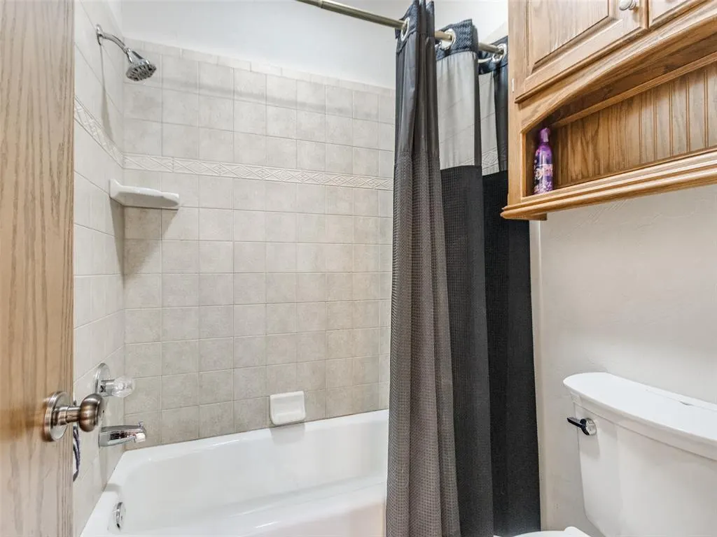 Photo 15 — 450 Hickory Hill Drive, Choctaw, OK 73020