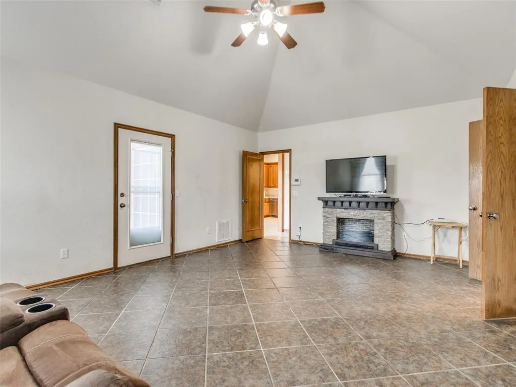 Photo 40 — 450 Hickory Hill Drive, Choctaw, OK 73020