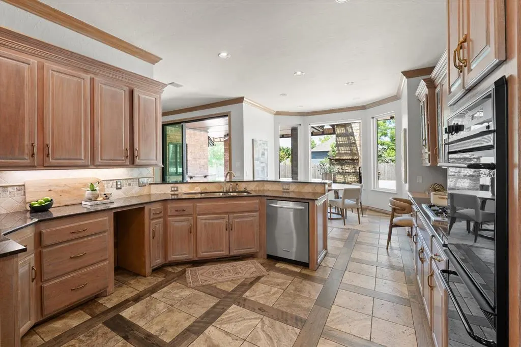 Photo 13 — 14705 Longford Way, Edmond, OK 73013