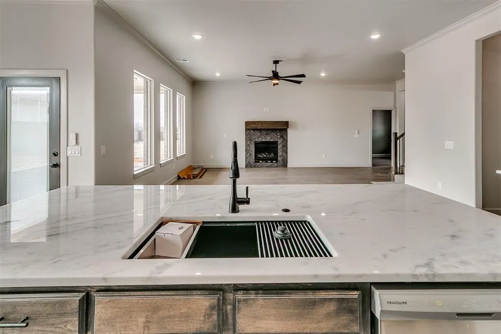 Photo 12 — 11604 SW 58th Street, Mustang, OK 73064