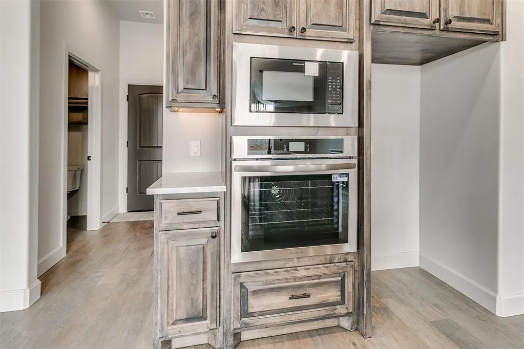 Photo 13 — 11604 SW 58th Street, Mustang, OK 73064