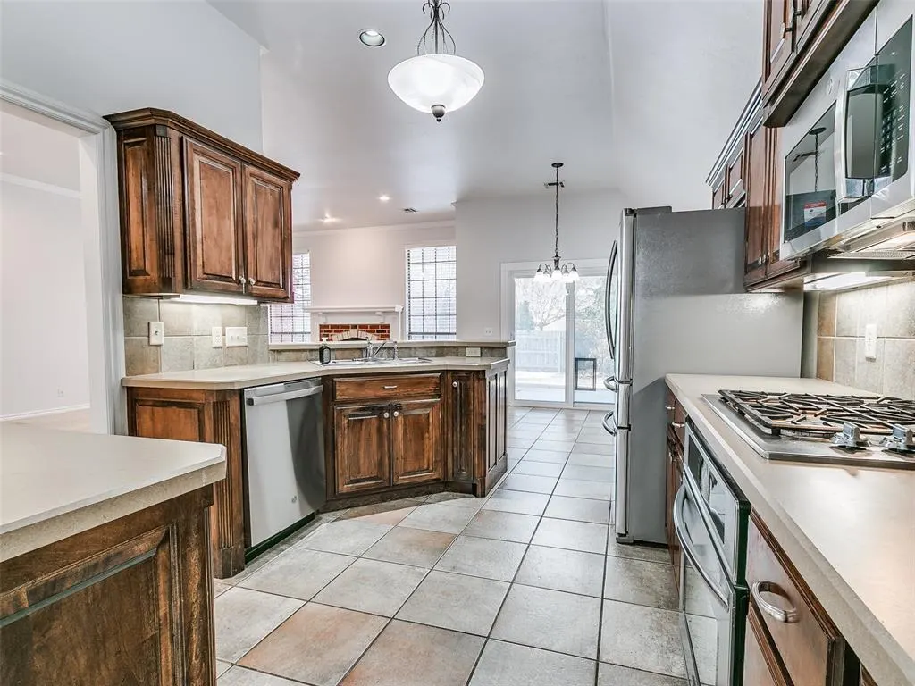 Photo 23 — 2833 Stonebrook Road, Edmond, OK 73003