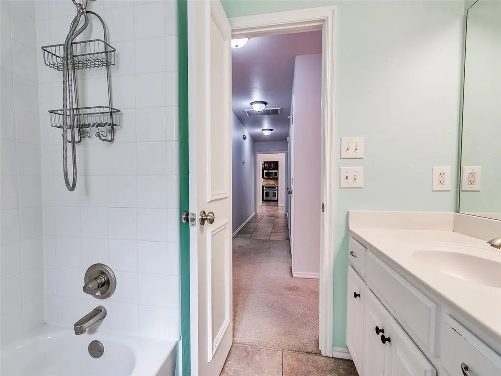Photo 43 — 2833 Stonebrook Road, Edmond, OK 73003