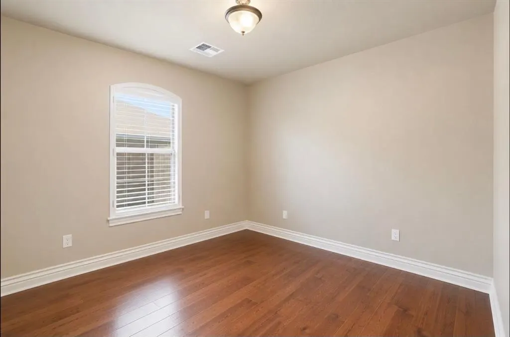 Photo 22 — 912 Stephanie Lane, Altus, OK 73521
