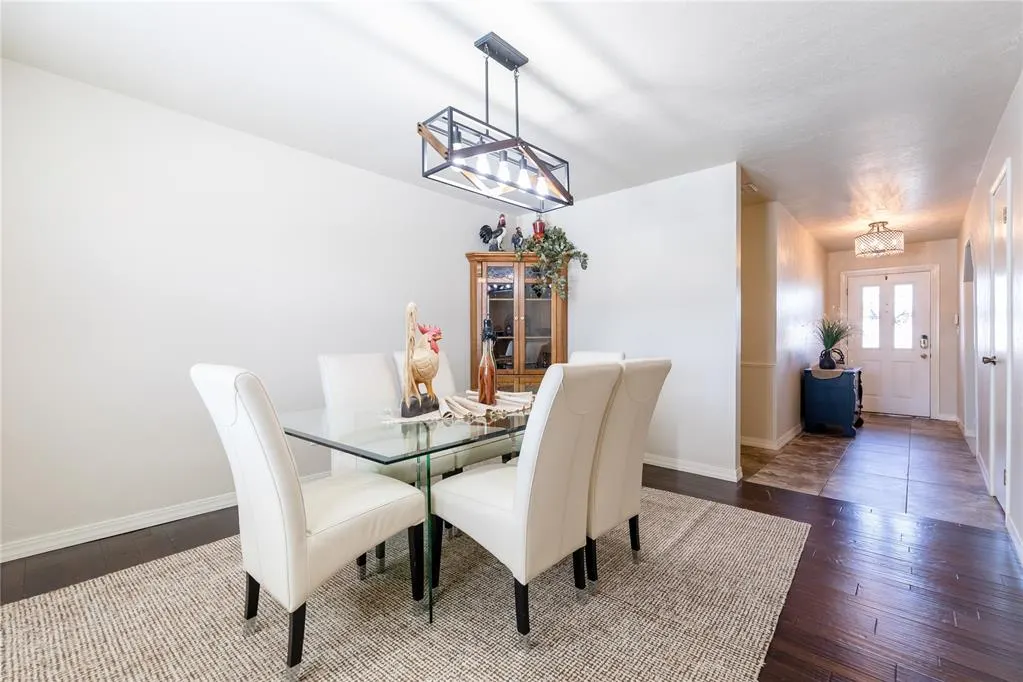 Photo 14 — 1006 Lera Lane, Elk City, OK 73644