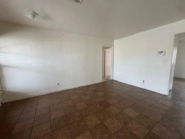 Photo 4 — 2701 SW 52nd Street, Oklahoma City, OK 73119