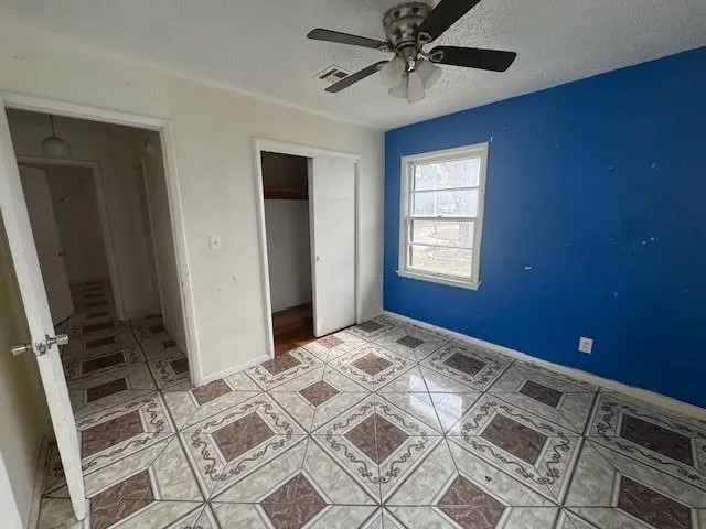Photo 11 — 2701 SW 52nd Street, Oklahoma City, OK 73119