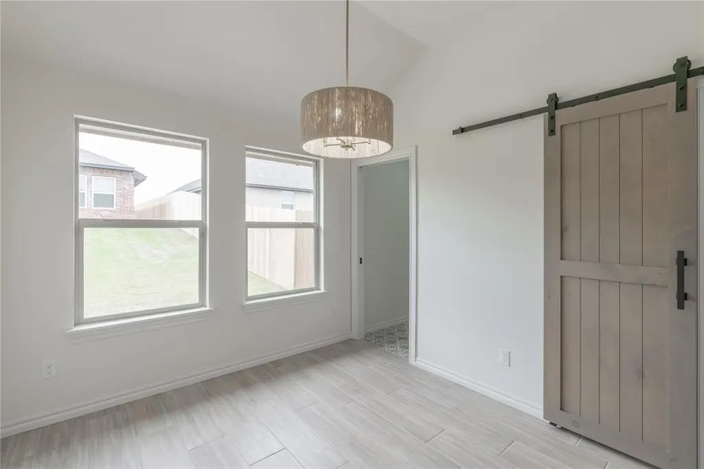 Photo 17 — 584 Hackberry Lane, Washington, OK 73093