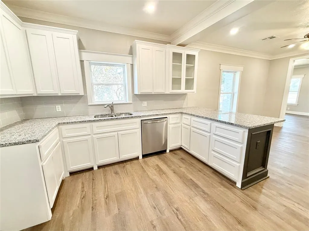 Photo 10 — 1501 N Lee Street, Altus, OK 73521