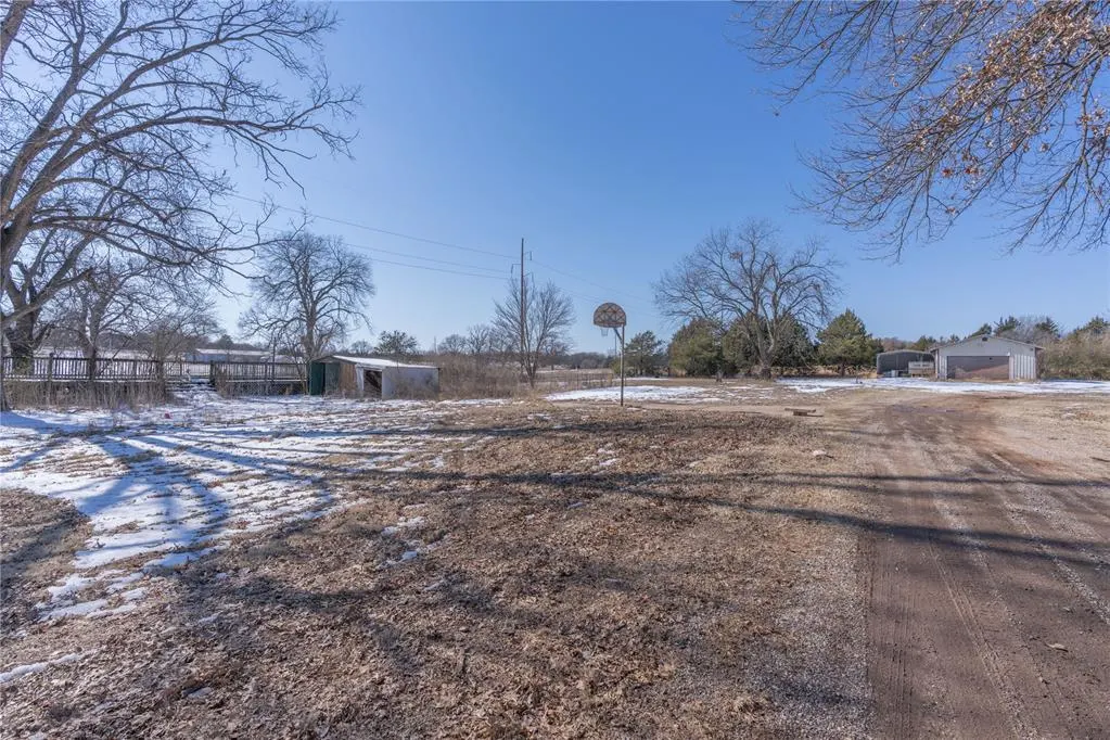 Front exterior — 506 N 13th Street, Tecumseh, OK 74873