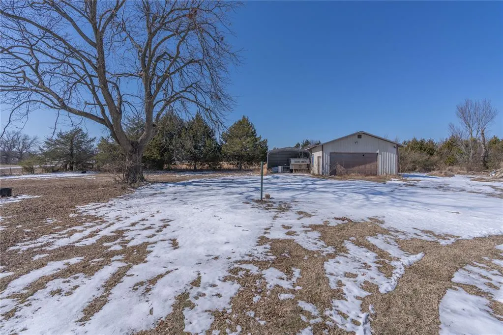 Photo 4 — 506 N 13th Street, Tecumseh, OK 74873