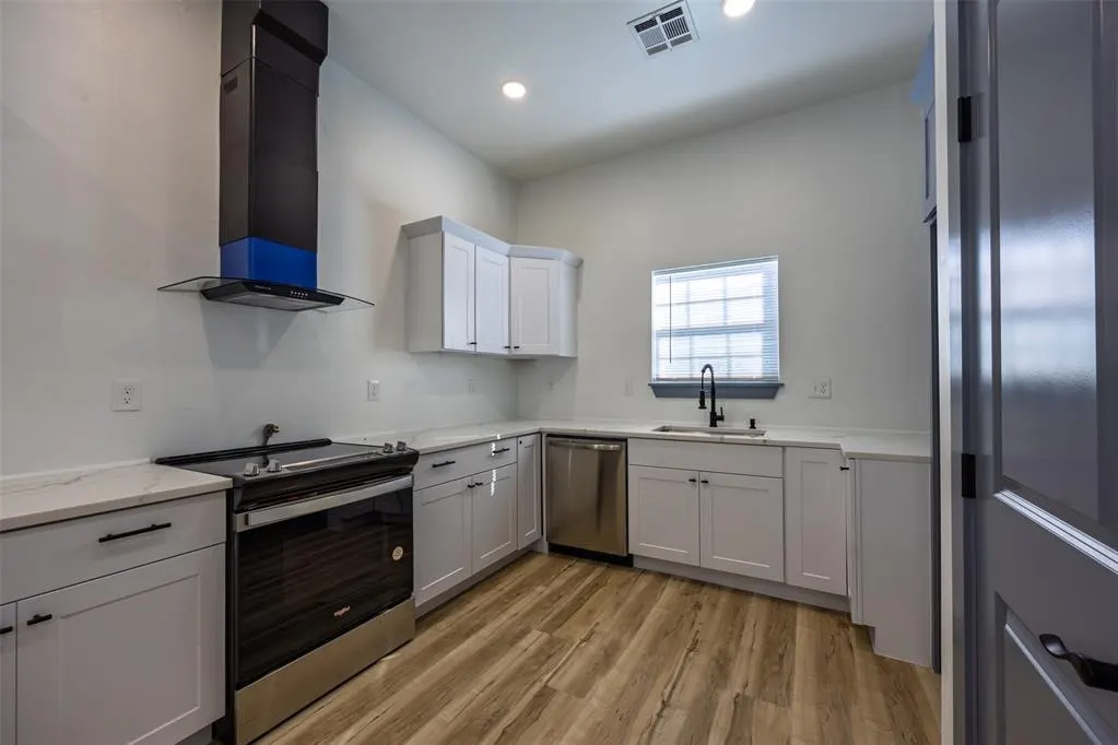 Photo 14 — 6410 NW 9th Street, Oklahoma City, OK 73127
