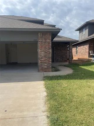 Sold home at 1524 NW 13th Street